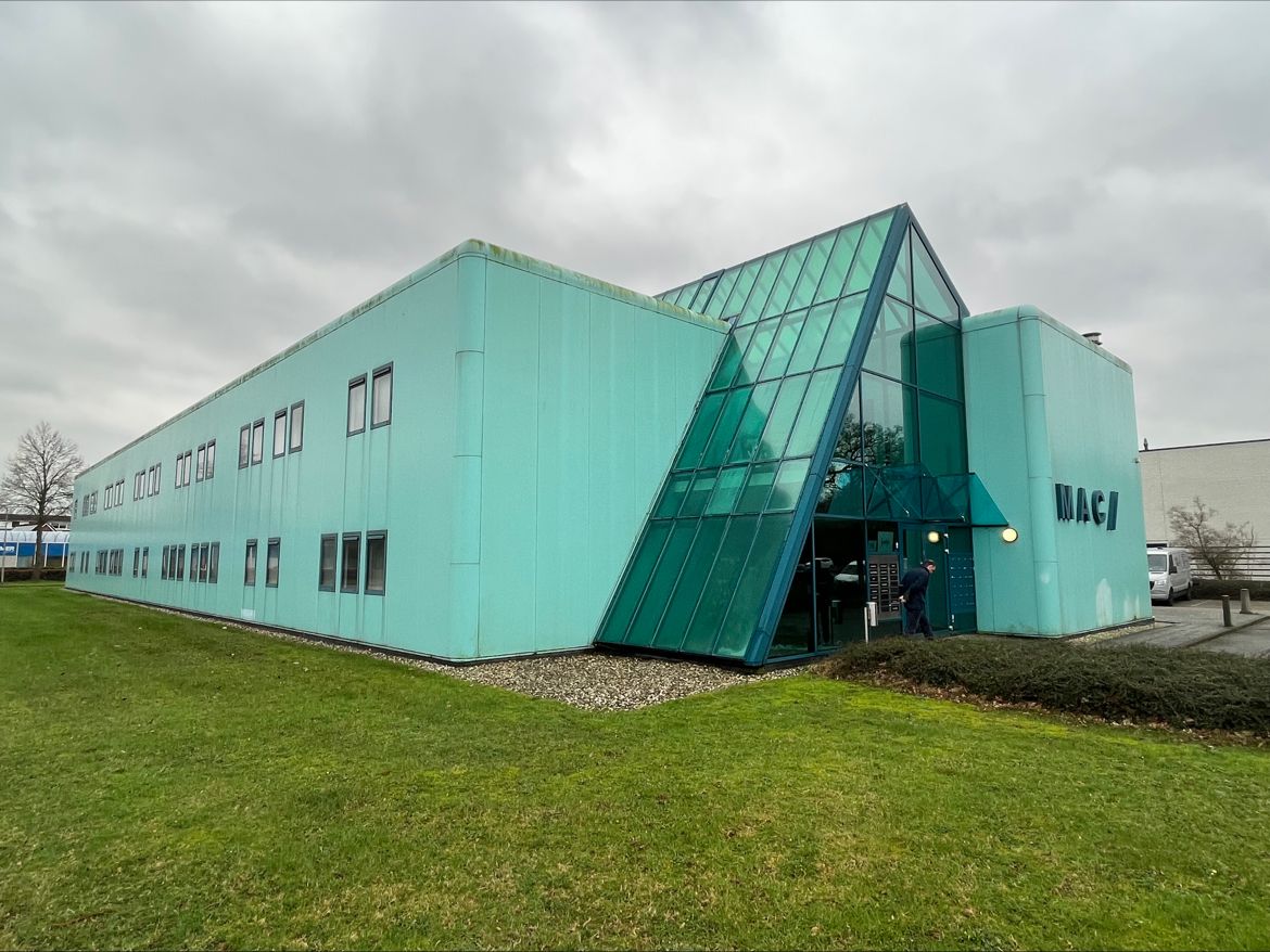 Hoe spuitwerk helpt bij het opknappen van monumentale panden