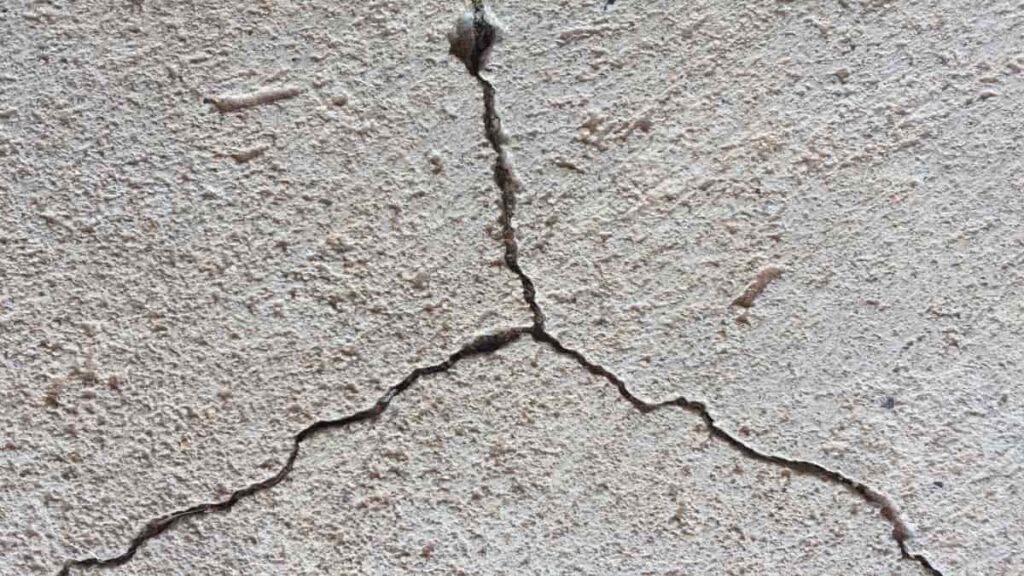 Kleine beschadigingen, grote gevolgen: waarom gevels sneller verwaarderen dan je denkt